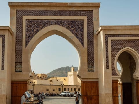 4-Day Tangier to Marrakesh Desert Tour with Chefchaouen and Fes