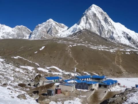 18-Day Everest Base Camp Trek via Gokyo Lake and Cho La Pass