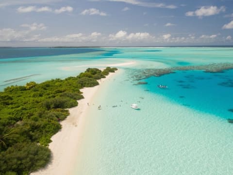 8-Day Maldives Adventure Tour with Rasdhoo Water Sports and Male