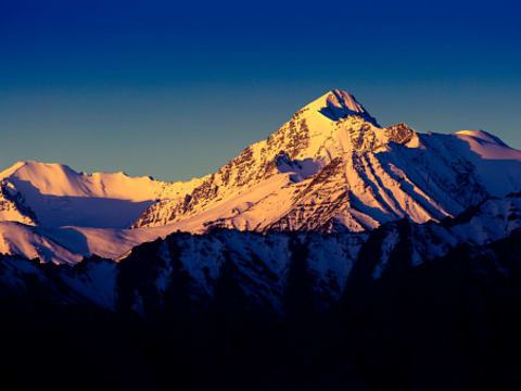 1-Day Nagarjun Hill Hike in Kathmandu Valley with Himalayan Views