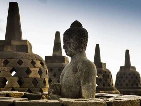 1-Day Borobudur and Mendut Temple Tour for Cruise Passengers