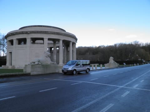 Full-Day New Zealand Battlefield Tour in Flanders with Last Post
