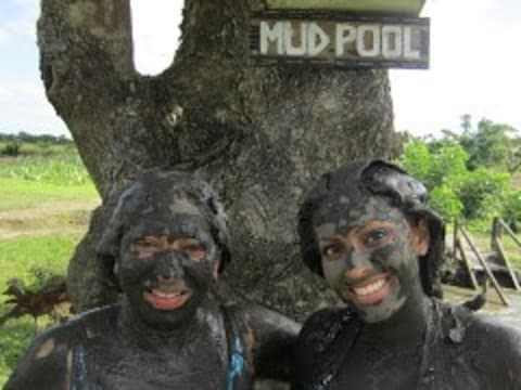 4-Hour Mud Therapy and Shopping Tour in Nadi with Sabeto Hot Pools