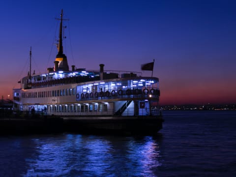 14-Day Morocco Tour from Tangier to Essaouira with Sahara Camp
