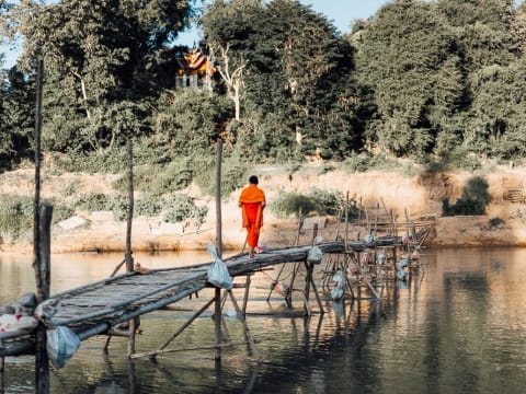 4-Hour Luang Prabang Colonial Architecture Tour through Historic Streets