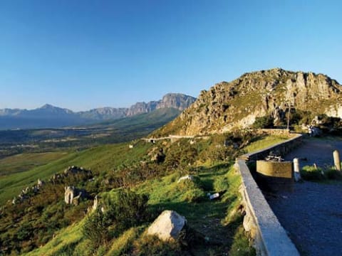 4-Hour Hottentots Holland Mountains Hike from Somerset West