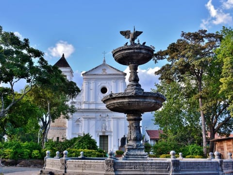 1-Day Santa Fé de Antioquia Tour from Medellín with Colonial Sights