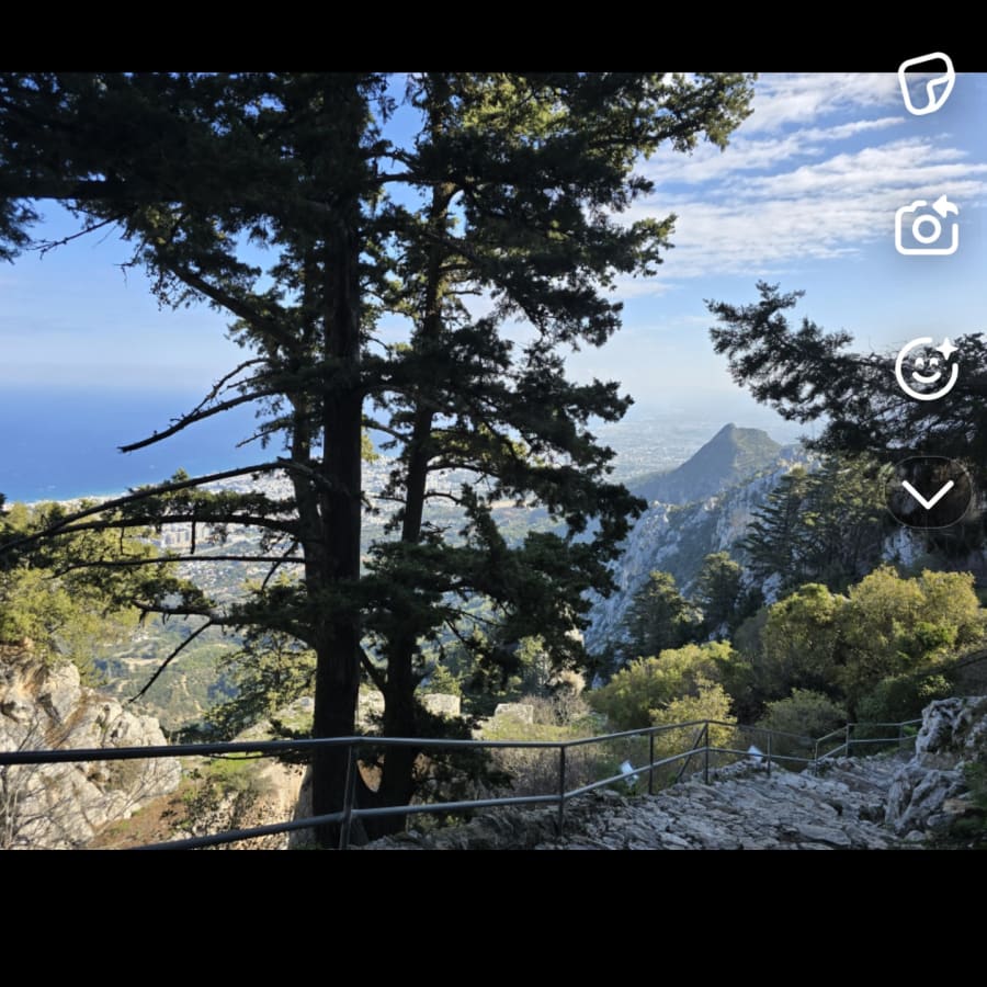 7-Hour Kyrenia Tour from Nicosia with St Hilarion Castle
