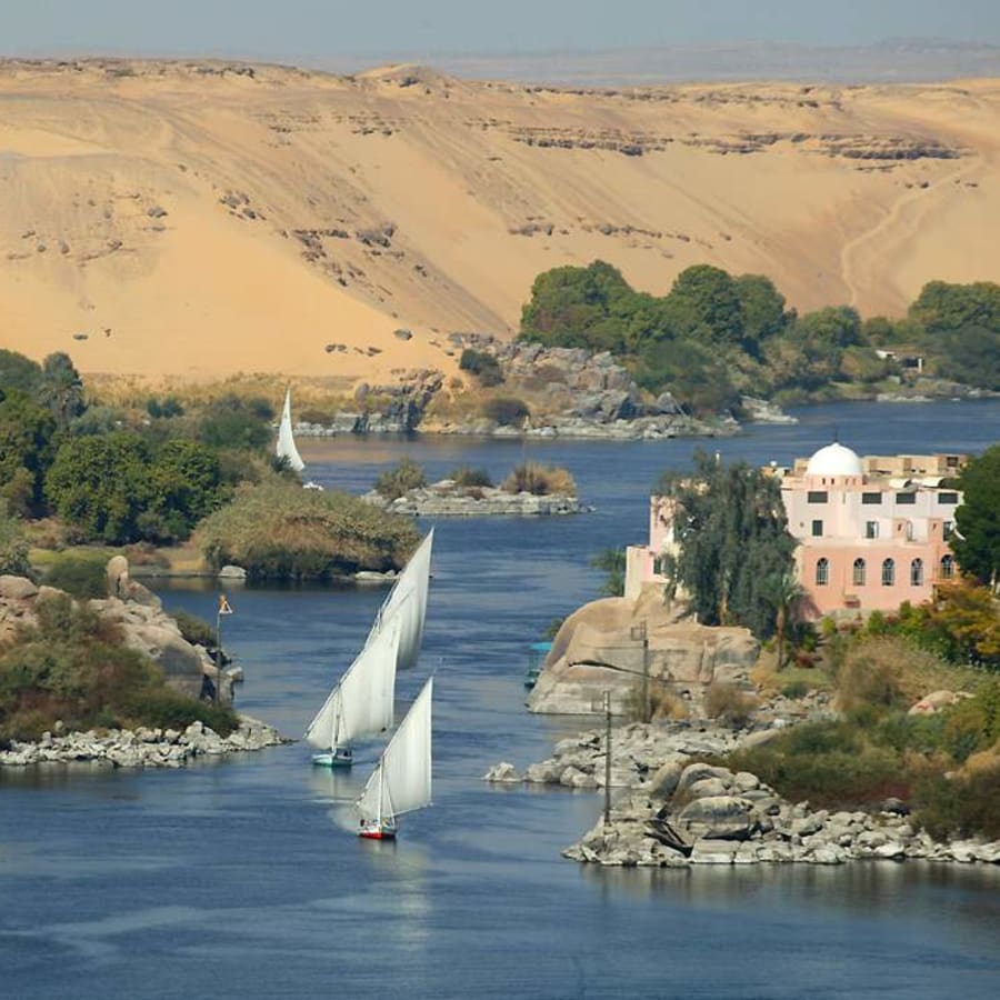 8-Day Egypt Highlights Tour with Nile Cruise and Abu Simbel