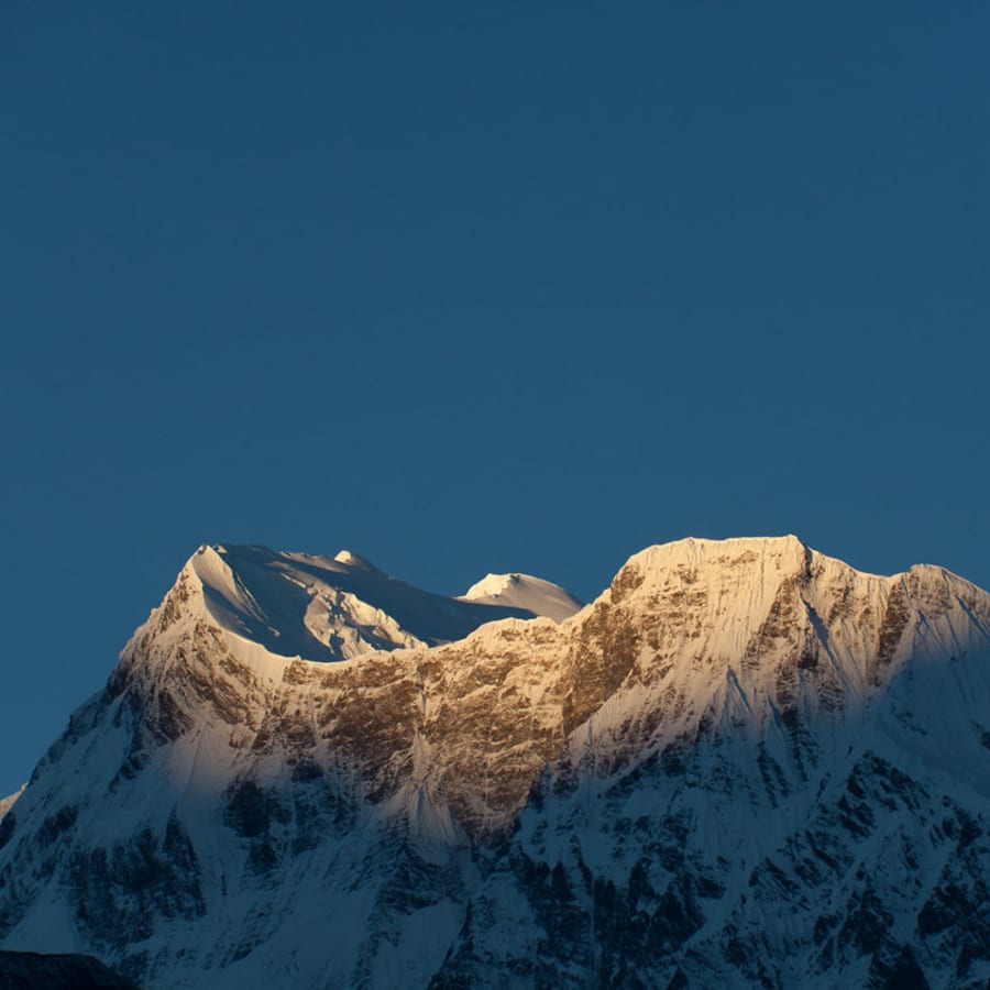 15-Day Annapurna Circuit Trek to Muktinath via Thorong La Pass