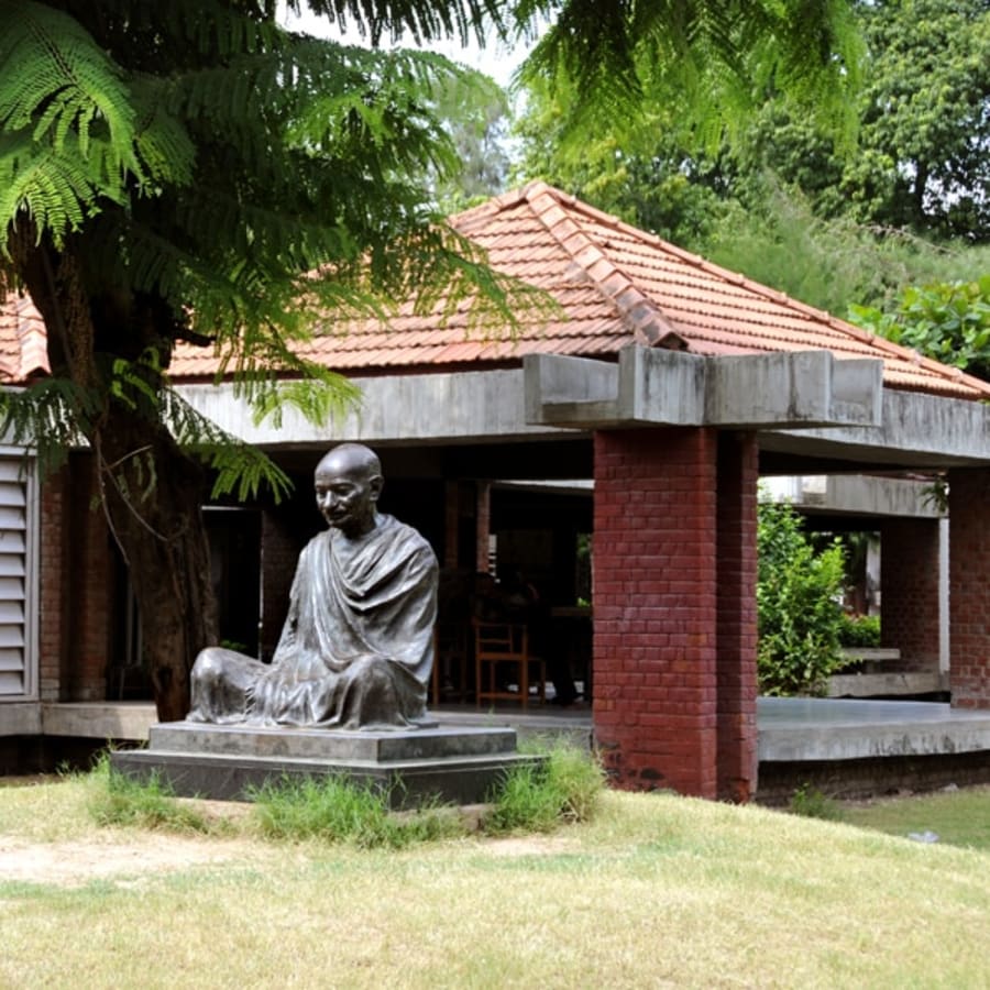 7-Day Gujarat Safari and Sightseeing Tour with Gir Forest and Diu