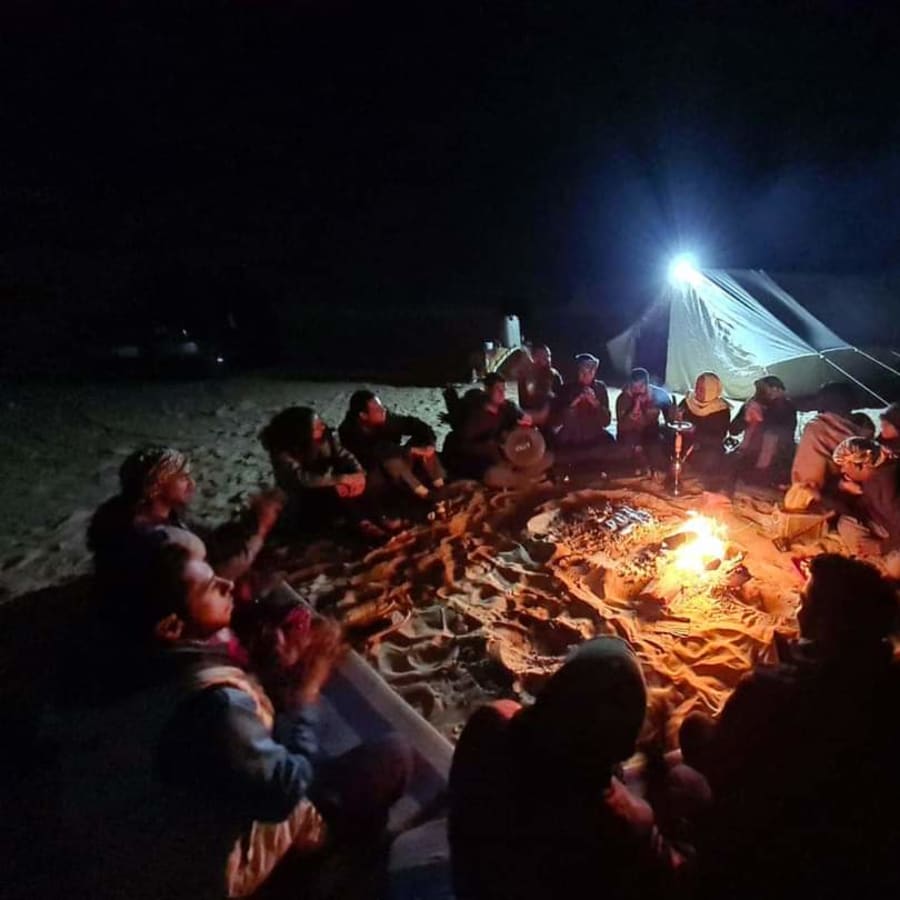 6-Day Siwa, Bahariya and White Desert Tour with Desert Camping