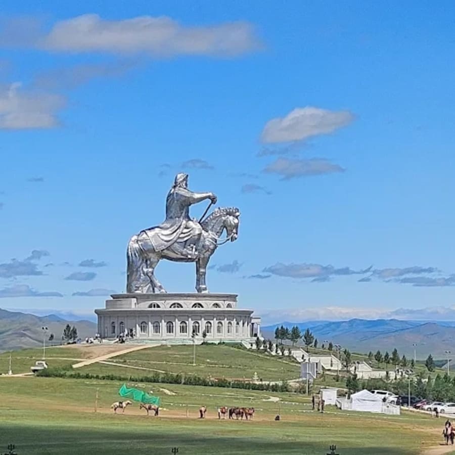 2-Day Mongolia Tour to Terelj with Ger Stay and Horse Riding