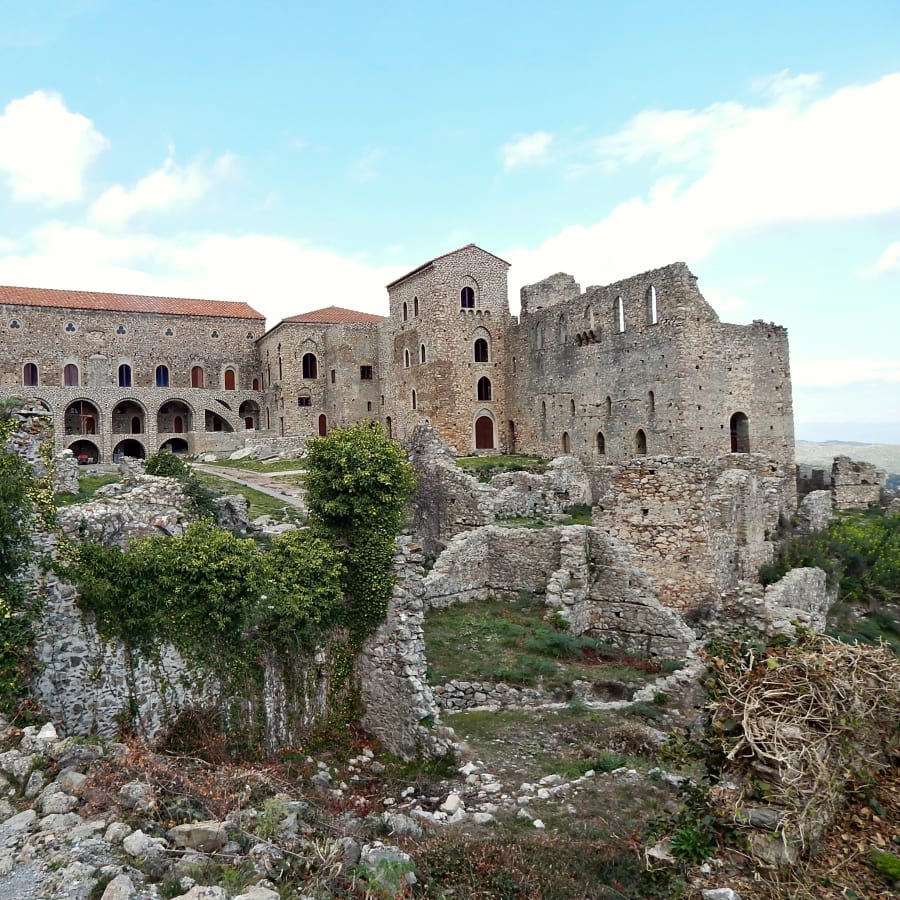 9-Day Peloponnese UNESCO Sites Tour from Athens in Off-Season