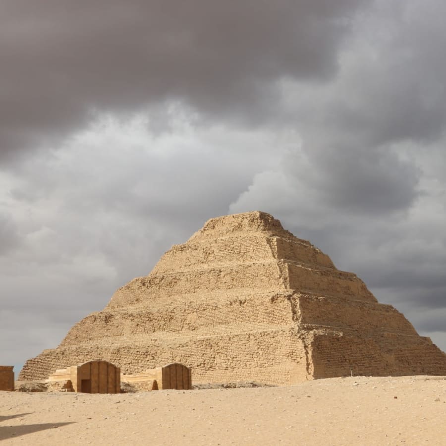 8-Hour Private Cairo Pyramids Tour with Sakkara and Memphis