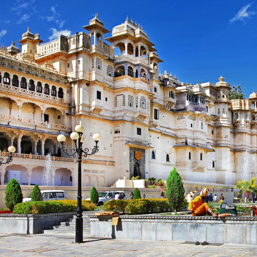 6-Day Udaipur and Mount Abu Tour with Ranakpur and Kumbhalgarh