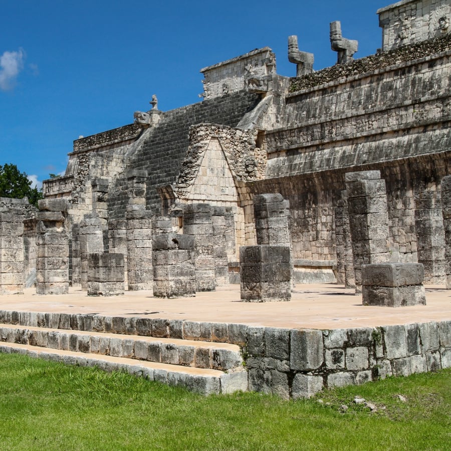 8-Hour Chichen Itza and Valladolid History Tour with Cenote