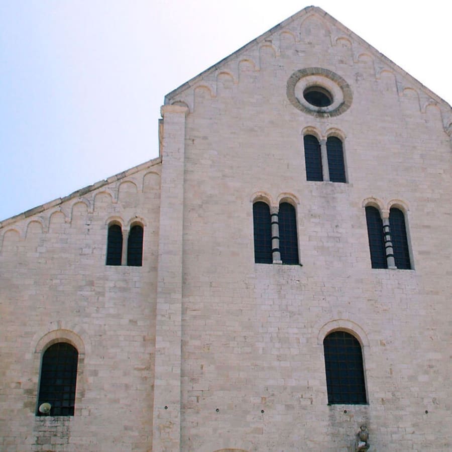 2-Hour Walking Tour of Bari with Bari Vecchia and St. Nicholas