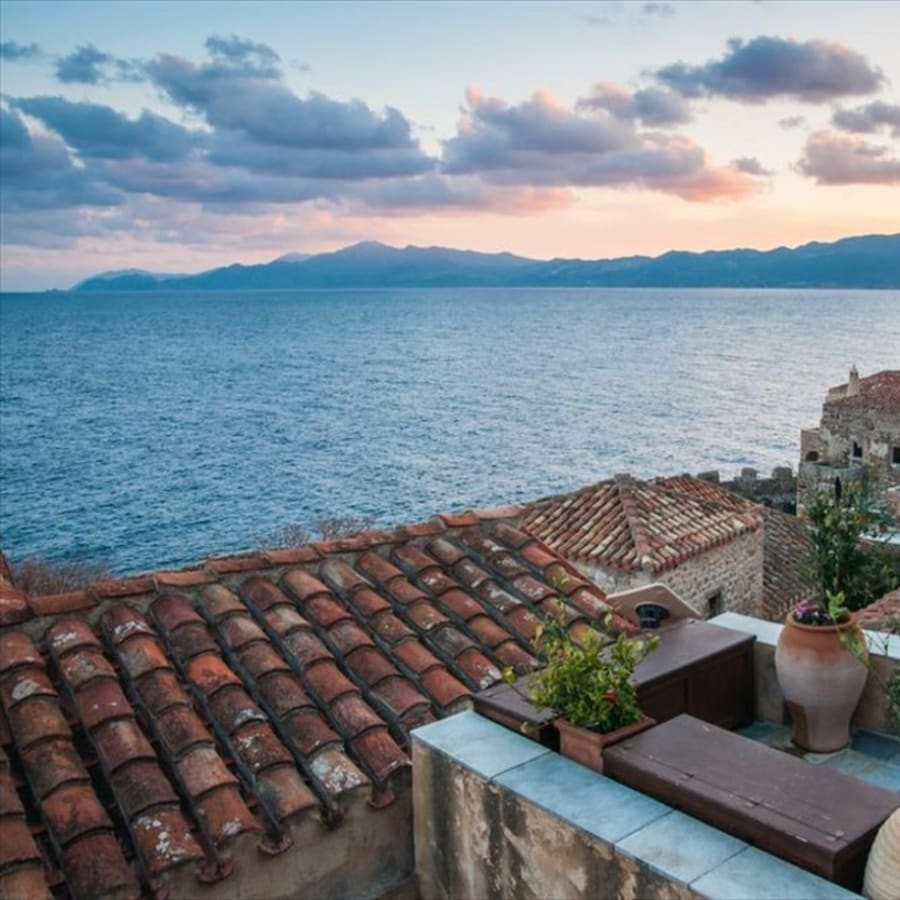3-Day Peloponnese Motorcycle Tour with Monemvasia and Mystras