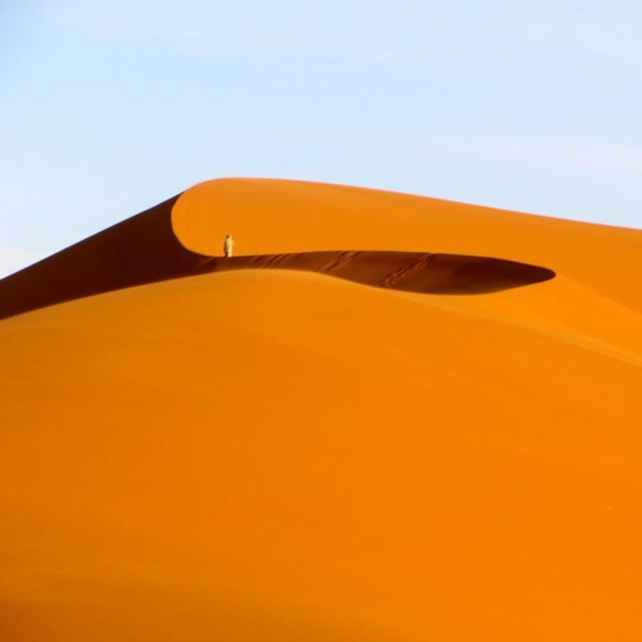 4-Day Erg Chigaga Desert Tour from Marrakech with Camel Crossing