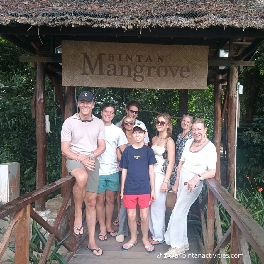 60 Menit Tur Mangrove dan Kunang-Kunang Bintan dengan Makan Laut