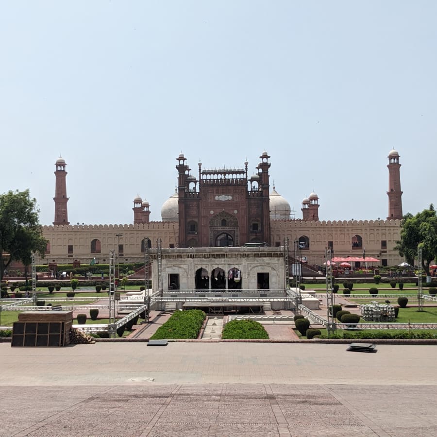 3-Day Lahore Cultural Tour with Mughal Landmarks and Bazaar Visits