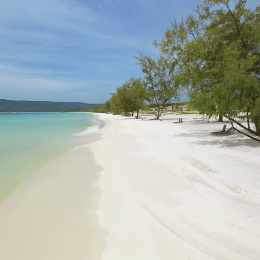 8-Day Cambodia Temples and Beach Tour with Koh Rong and Phnom Penh