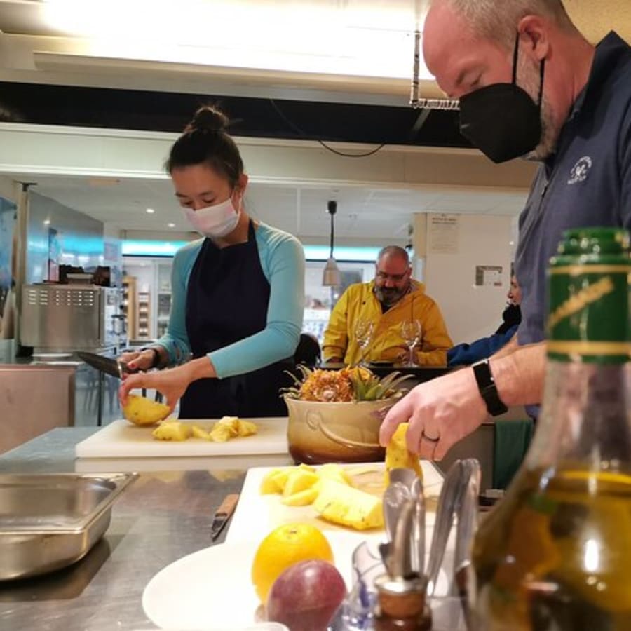 8-Hour Cooking Workshop in Avignon with Chef Jonathan