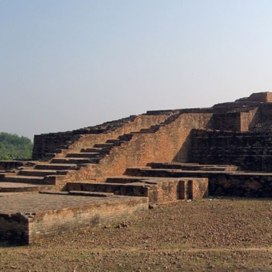 3-Day Shravasti and Balrampur Tour with Wildlife and Tharu Culture