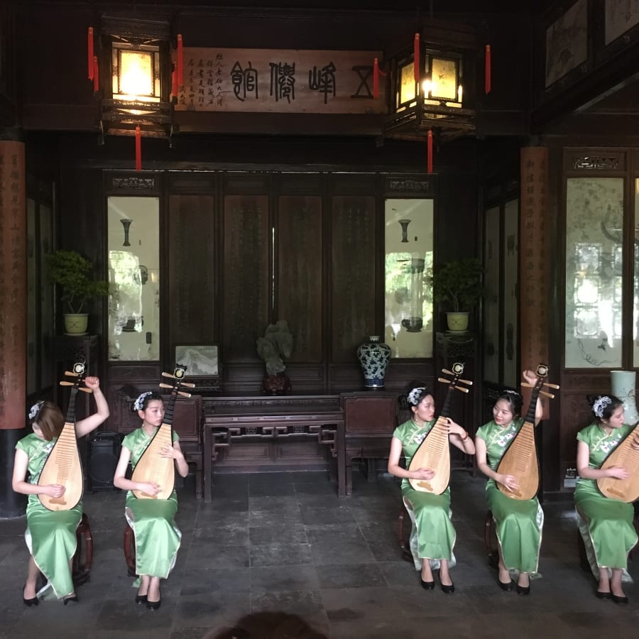 8-Hour Suzhou Cultural Tour with Classical Garden and Silk Factory