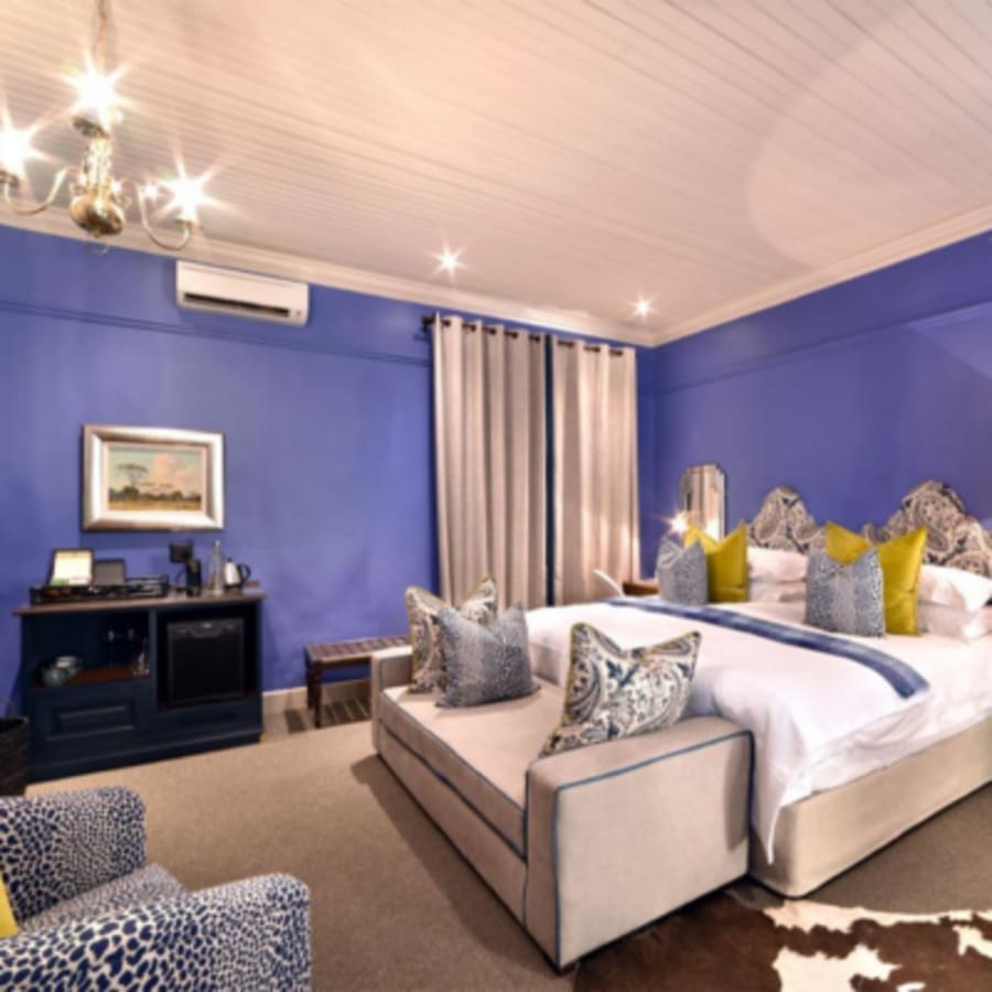 16-Day Botswana and Victoria Falls Safari from Johannesburg