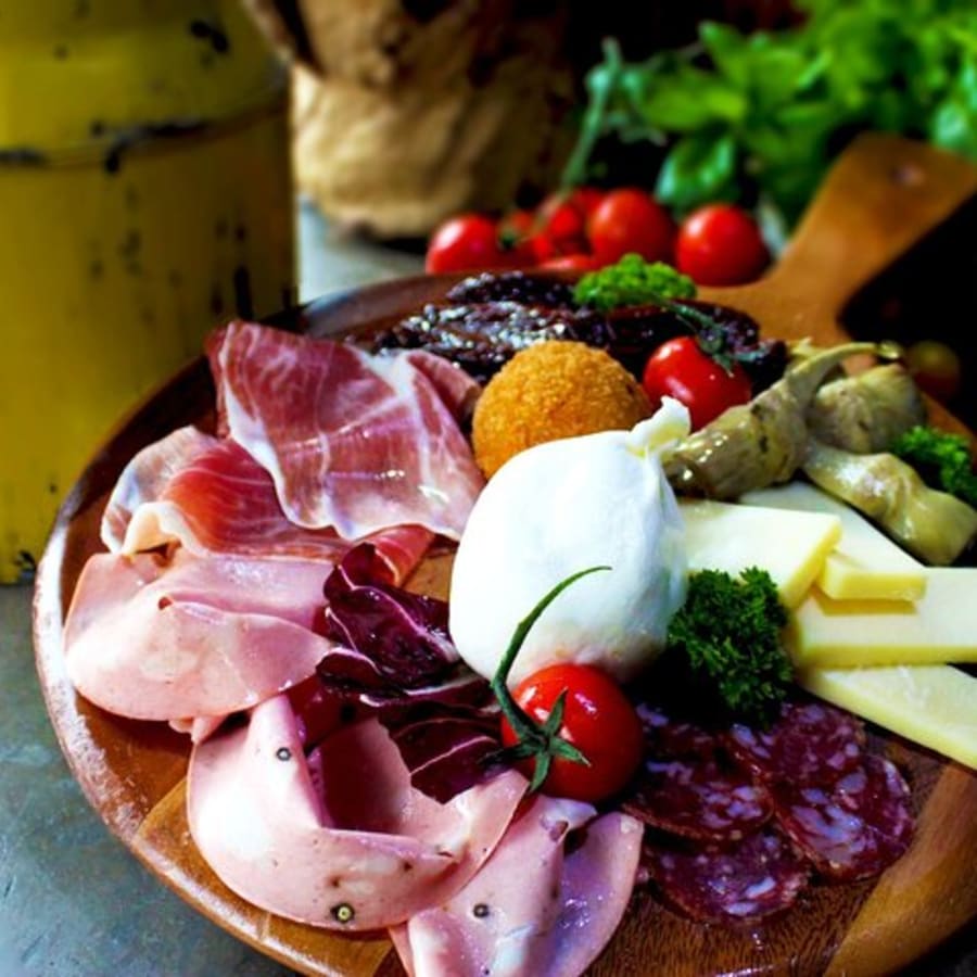 5-Day Private Gastronomic and Wellness Tour in Tuscany and Bolsena