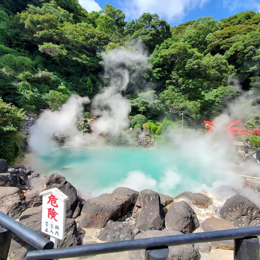 4-Hour Beppu Hot Spring Tour with Kannawa and Scenic Views