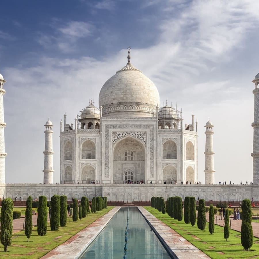 12-Hour Sunrise Taj Mahal Tour from Delhi with Agra Fort