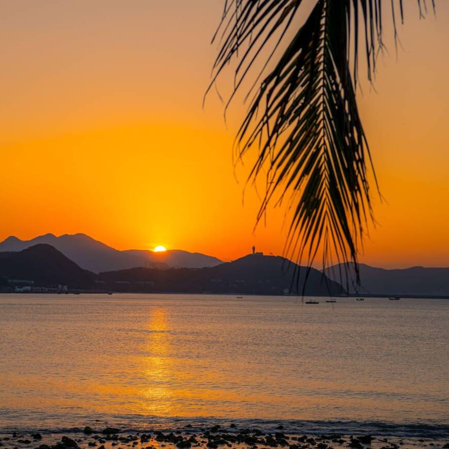 3-Day Sanya Cultural Tour with All Meals and Eternal Love Show