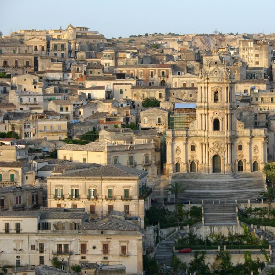 8-Hour Cava Ispica and Modica Tour with Baroque Heritage