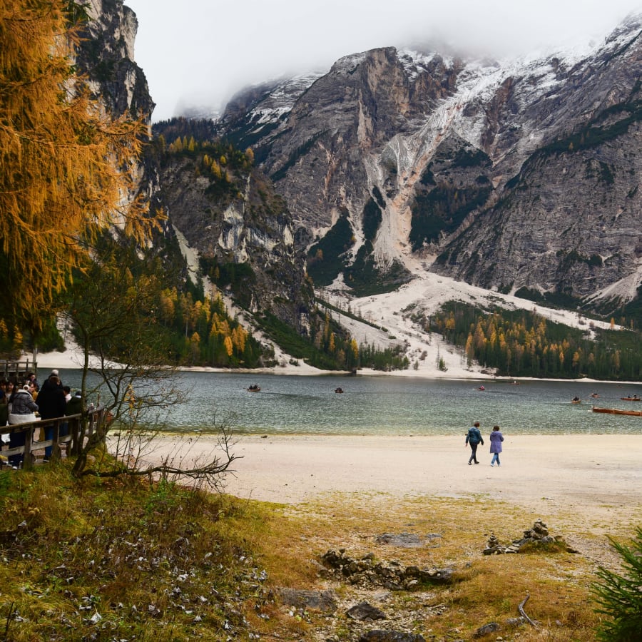 Full-Day Lago di Braies Loop Hike with Scenic Alpine Lake Views