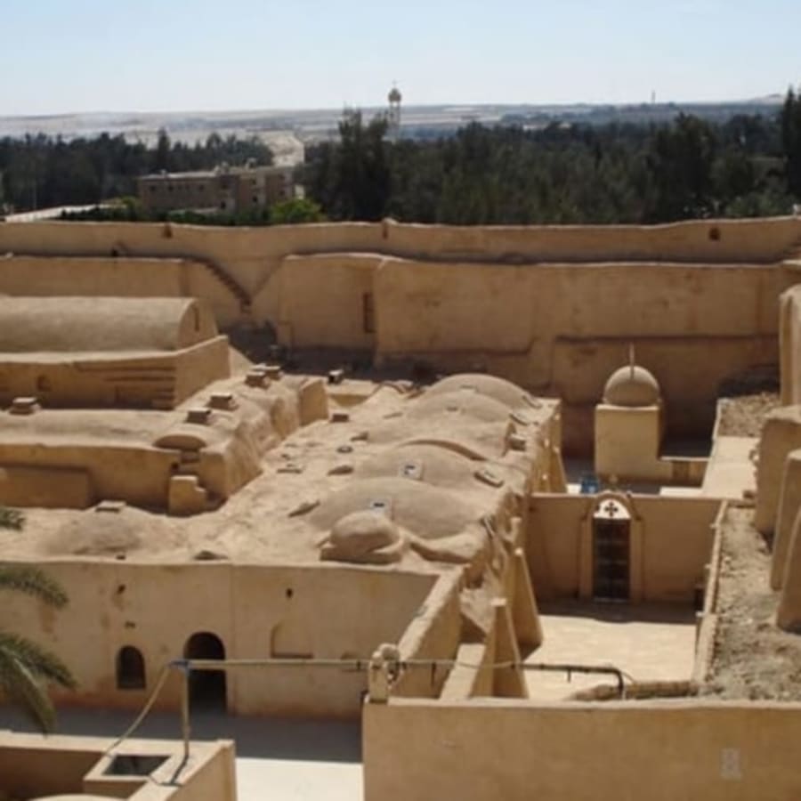 8-Hour Wadi El Natron Monasteries Tour with Private Guide