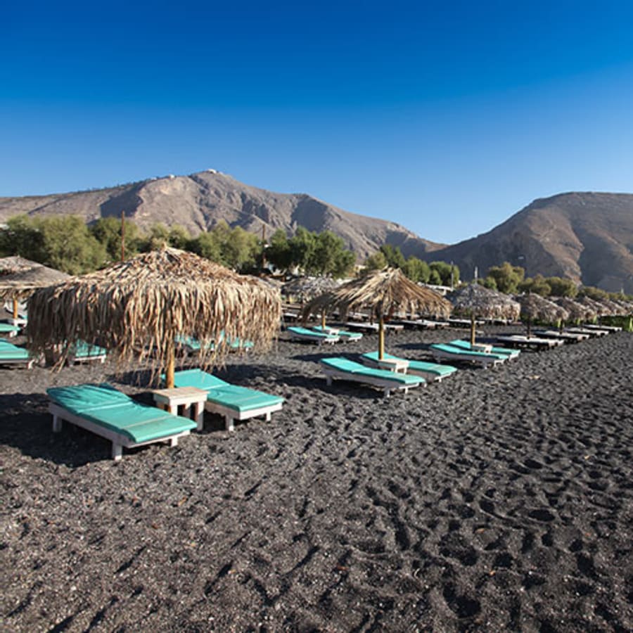 6-Hour Santorini Highlights Tour with Flexible Custom Sightseeing