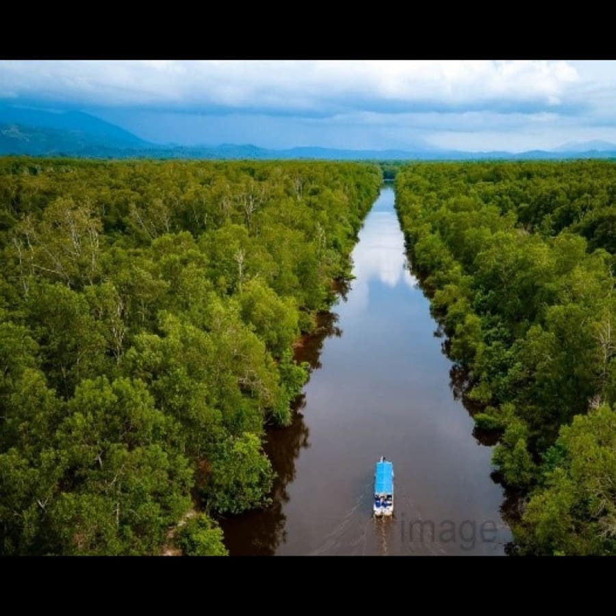Full-Day Mantanani Island Snorkeling and Kota Belud River Cruise