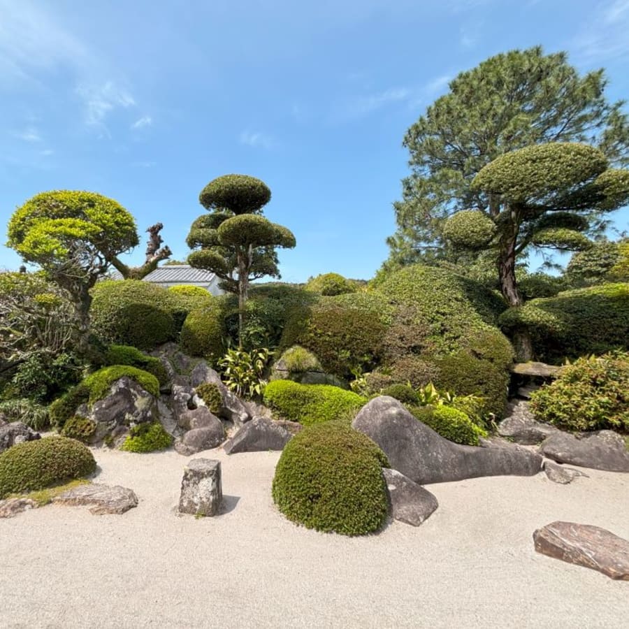 7-Hour Chiran Cultural Tour with Samurai Gardens and Peace Museum