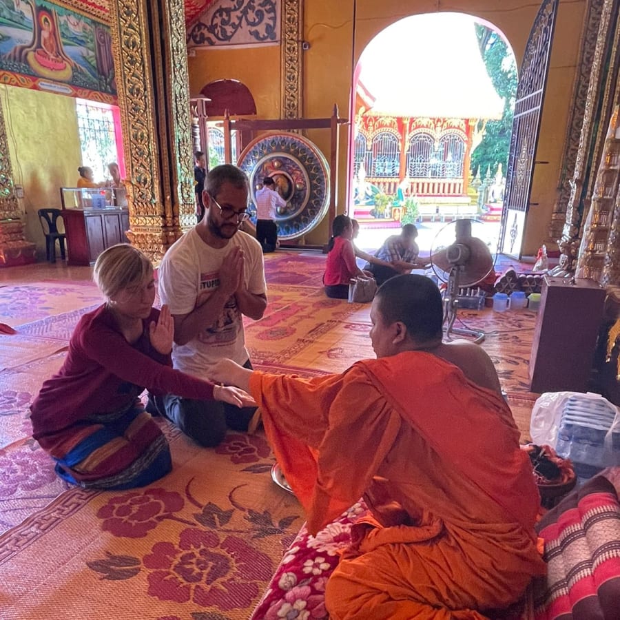 2-Day Luang Prabang City Tour with Cooking and Mekong Cruise