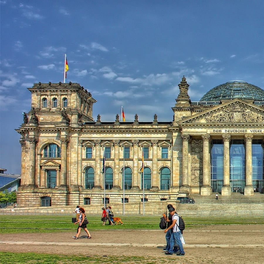 3-Hour World War II and Cold War Walking Tour in Berlin
