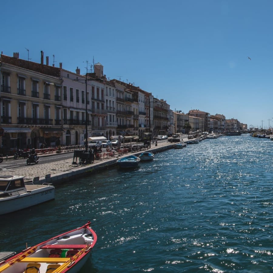 2-Hour Montpellier Private Walking Tour with a Local