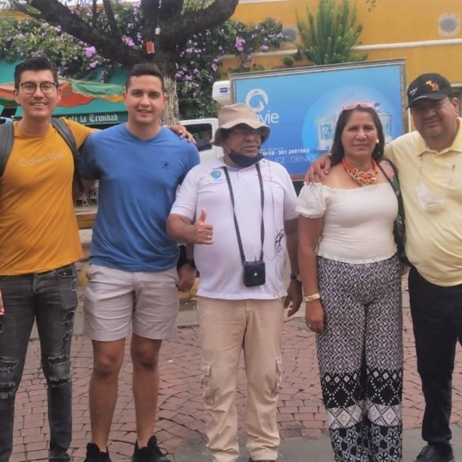 2-Hour Getsemaní Walking Tour with Street Art and Culture