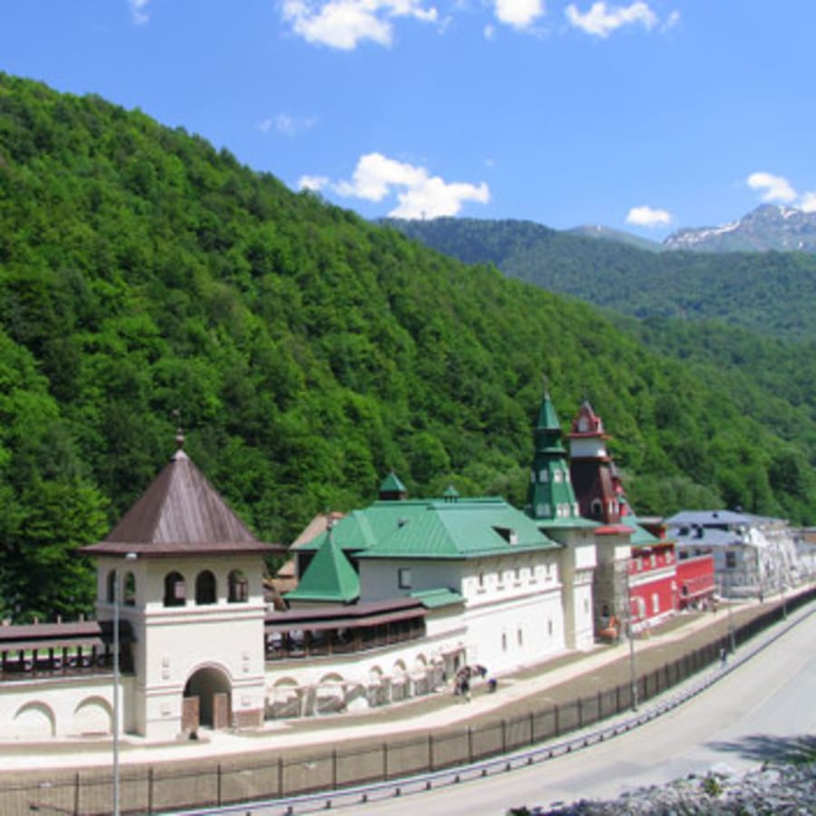 7-Hour Sochi Architecture Tour with Olympic Park and Krasnaya Polyana