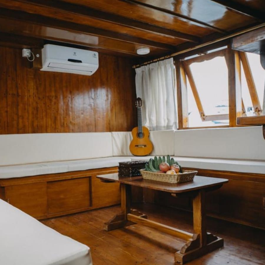 3-Day Komodo Phinisi Liveaboard from Labuan Bajo with Padar and Manta