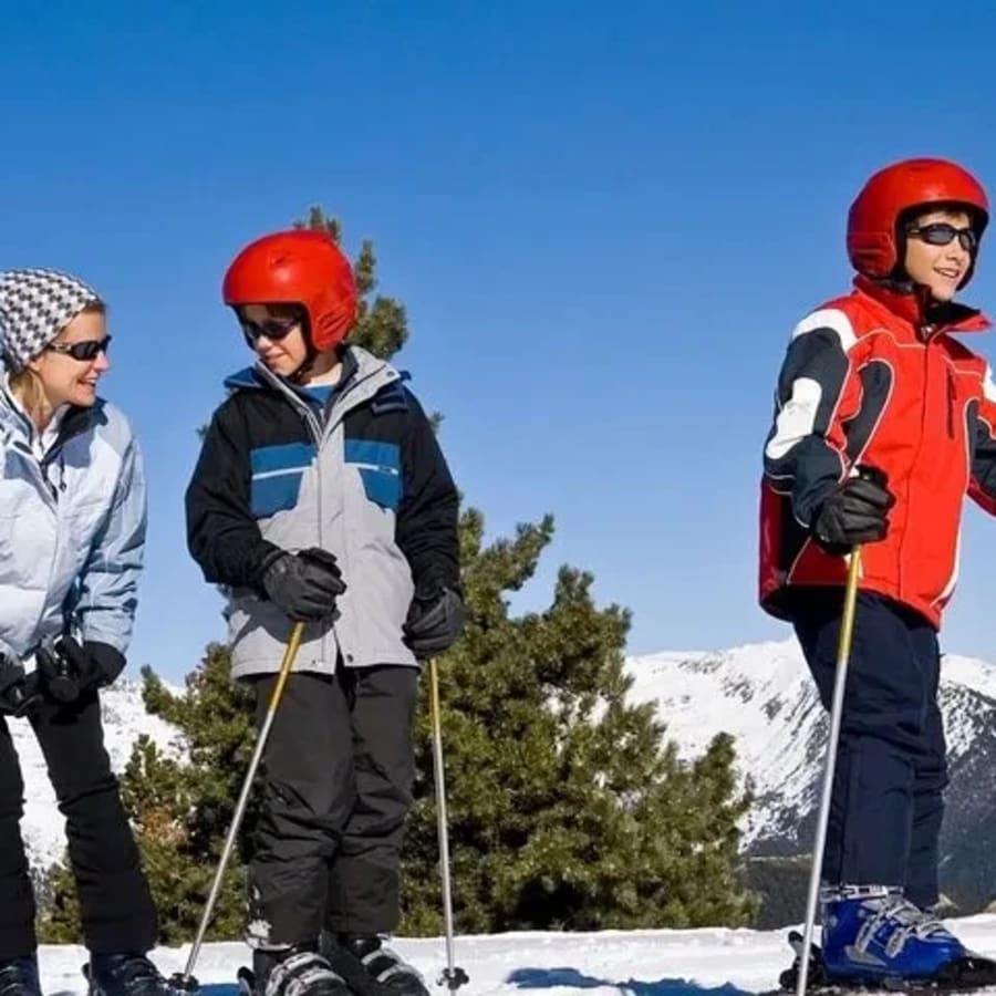4-Day Rockies Snow Adventure to Lake Louise and Banff from Vancouver