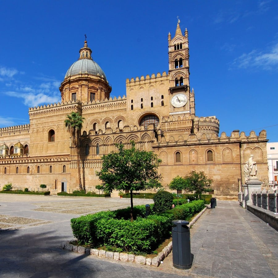 4-Hour Private Walking Tour of Palermo with a Puppet Workshop