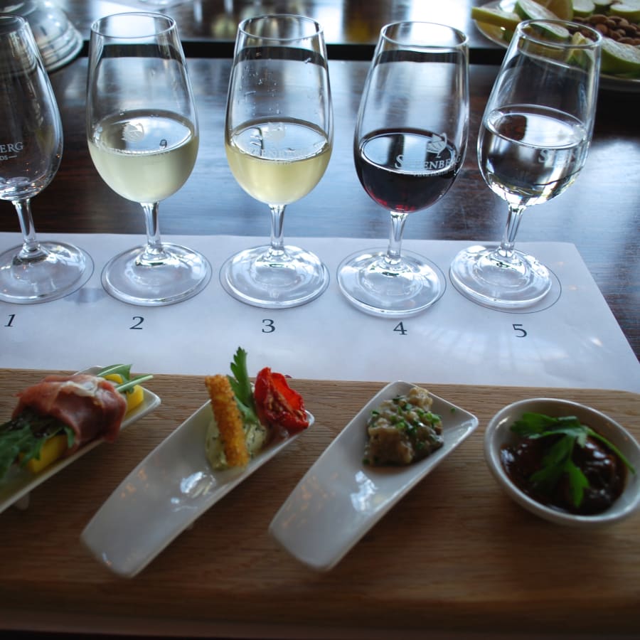 6-Day Cape Winelands Wine Tour with Your Choice of Scenic Routes